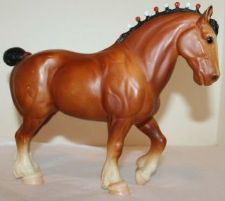 Traditional Vintage Breyer Molding Co.  Usa Clydesdale Red And White Bobs
