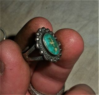Antique C.  1940 Navajo Sterling Silver Ring Turquoise Arrowhead Stamp Vafo